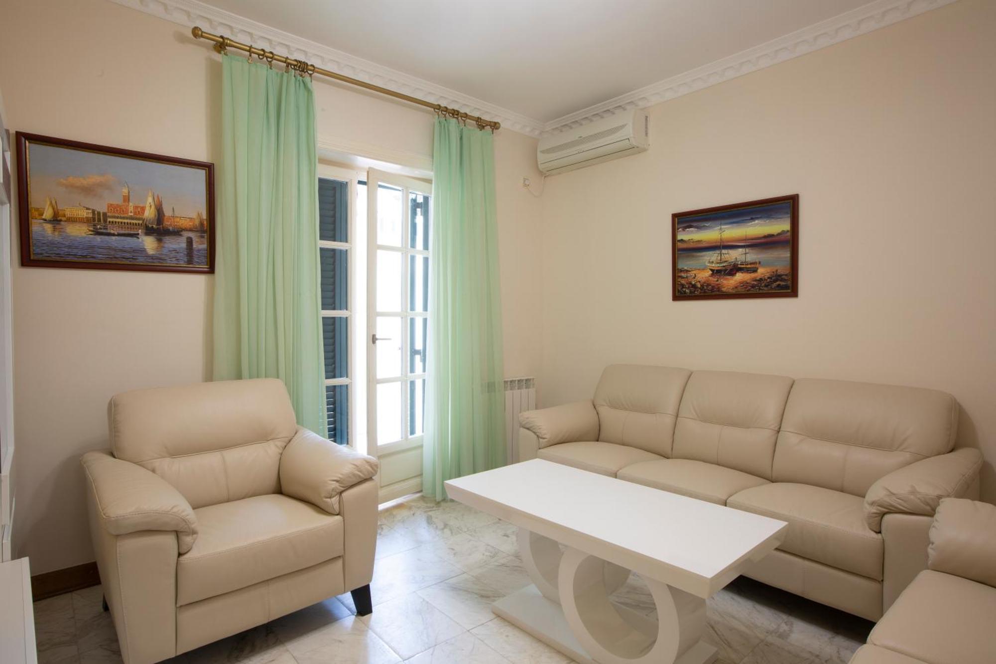 Montesan Luxury Apartment Beach Front Свети Стефан Екстериор снимка