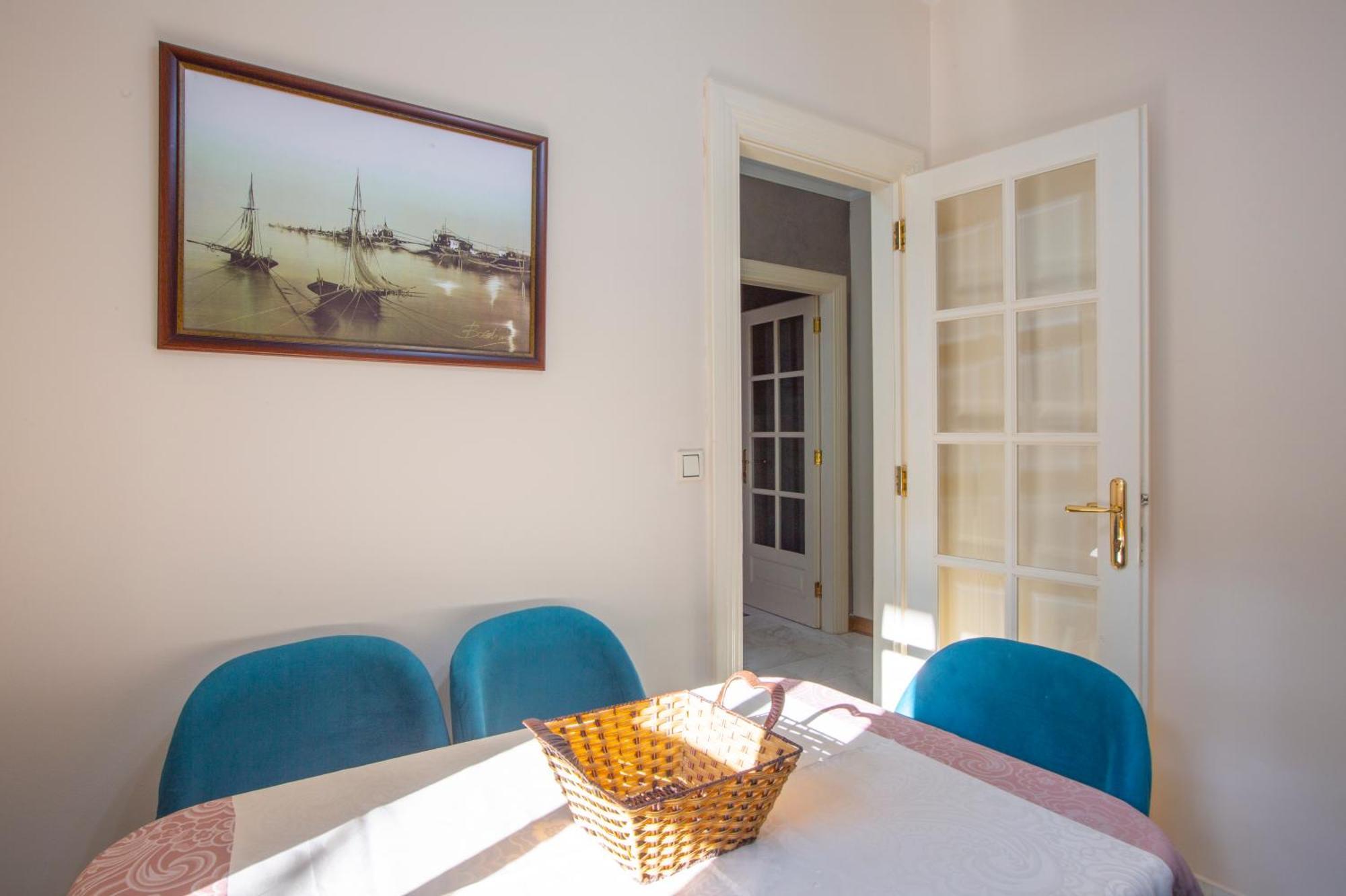Montesan Luxury Apartment Beach Front Свети Стефан Екстериор снимка