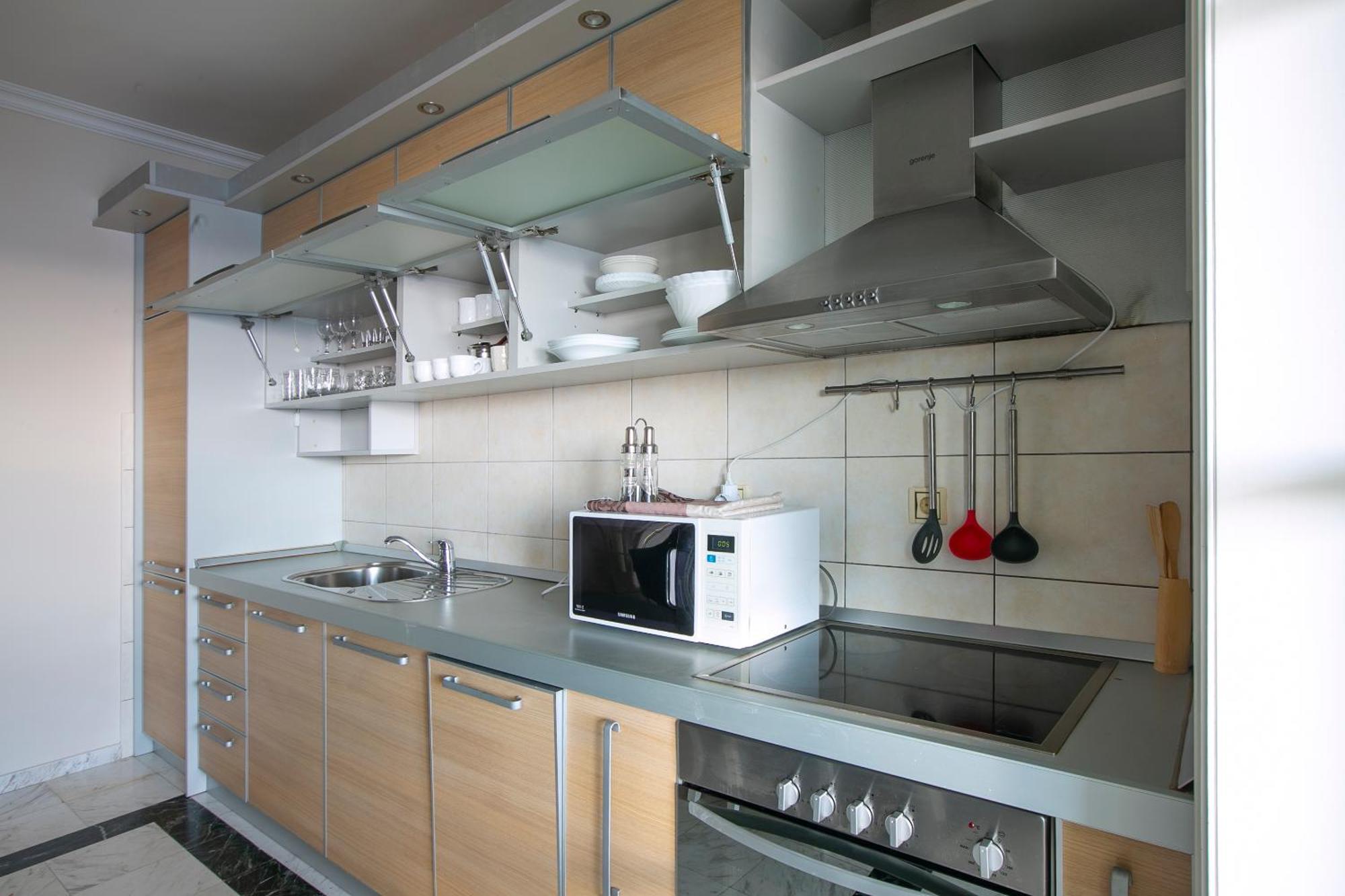 Montesan Luxury Apartment Beach Front Свети Стефан Екстериор снимка